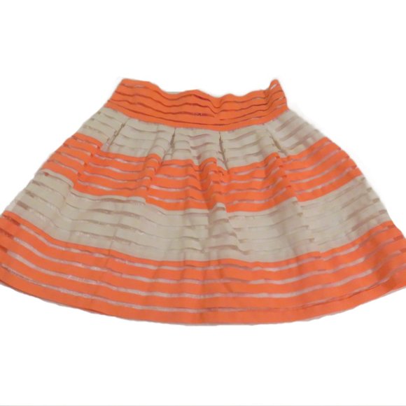 NESLAY Designer Skirt Size M - Picture 1 of 4